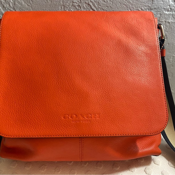 Vintage Unisex COACH Sullivan Metropolitan Map Bag in Coral Calf Leather - Picture 16 of 16